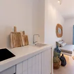 Anemela & Mykonos