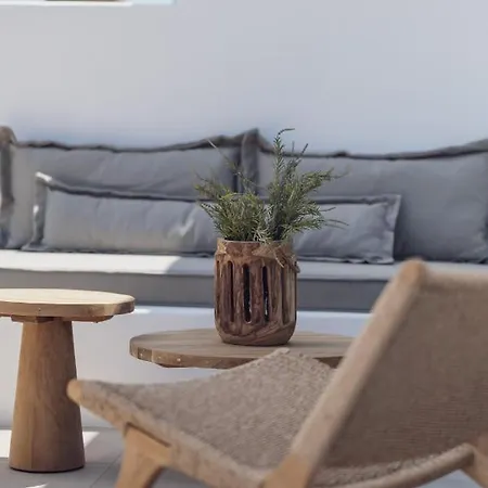 Anemela & Mykonos Agrári