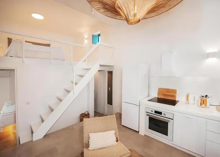 Anemela & Mykonos Апартаменты *